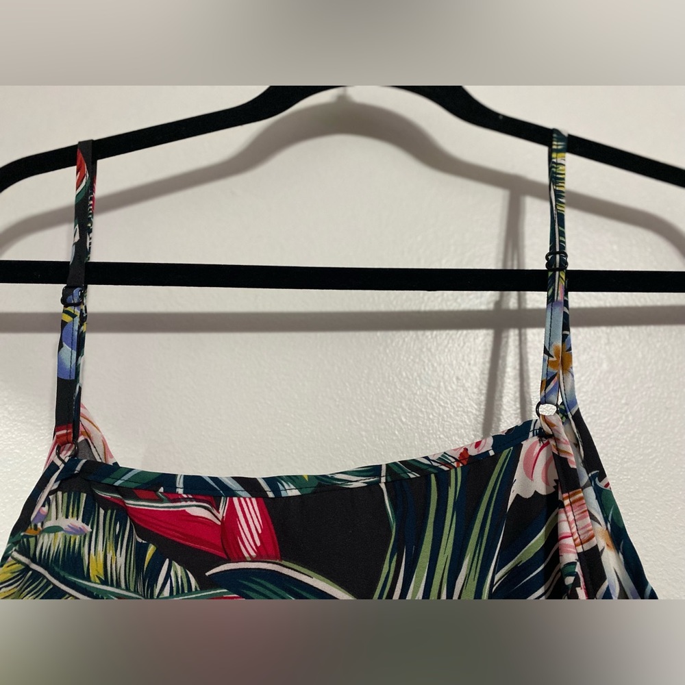 SHEIN Adjustable Strap Floral Dress - Picture 3 of 4